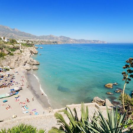 Paraiso Blanco Villa Nerja Bagian luar foto